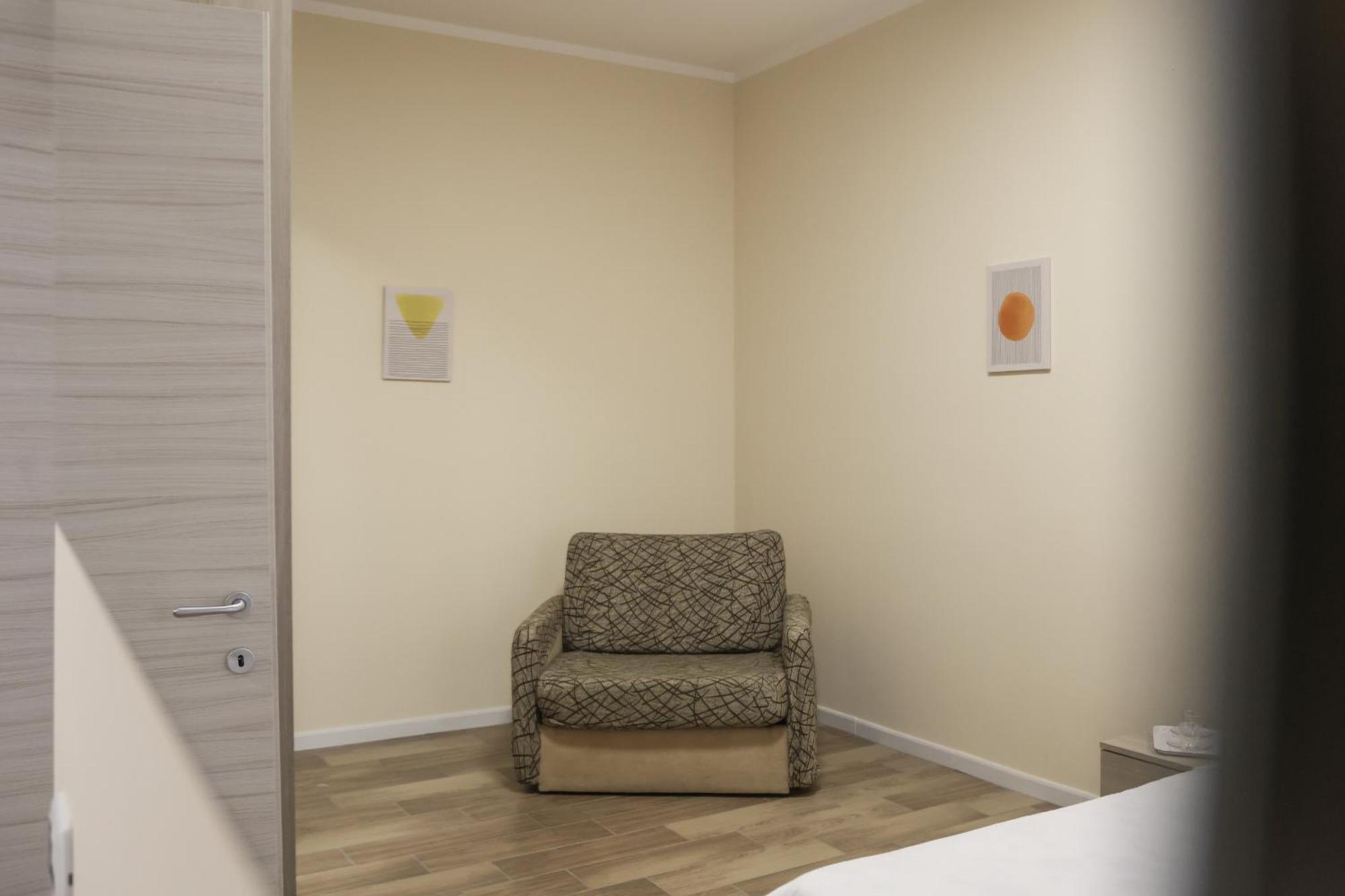 King Ladislao Apartment By Wonderful Italy Наполи Екстериор снимка