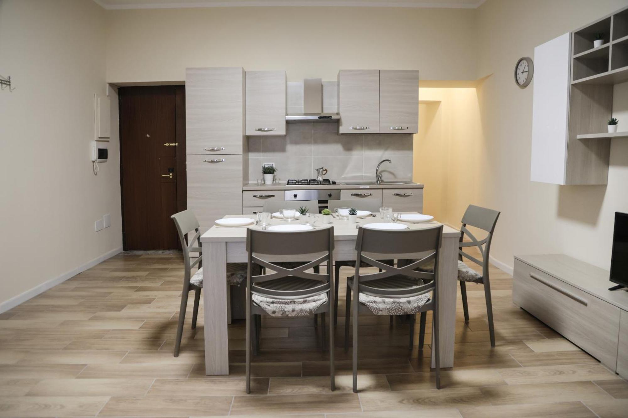 King Ladislao Apartment By Wonderful Italy Наполи Екстериор снимка
