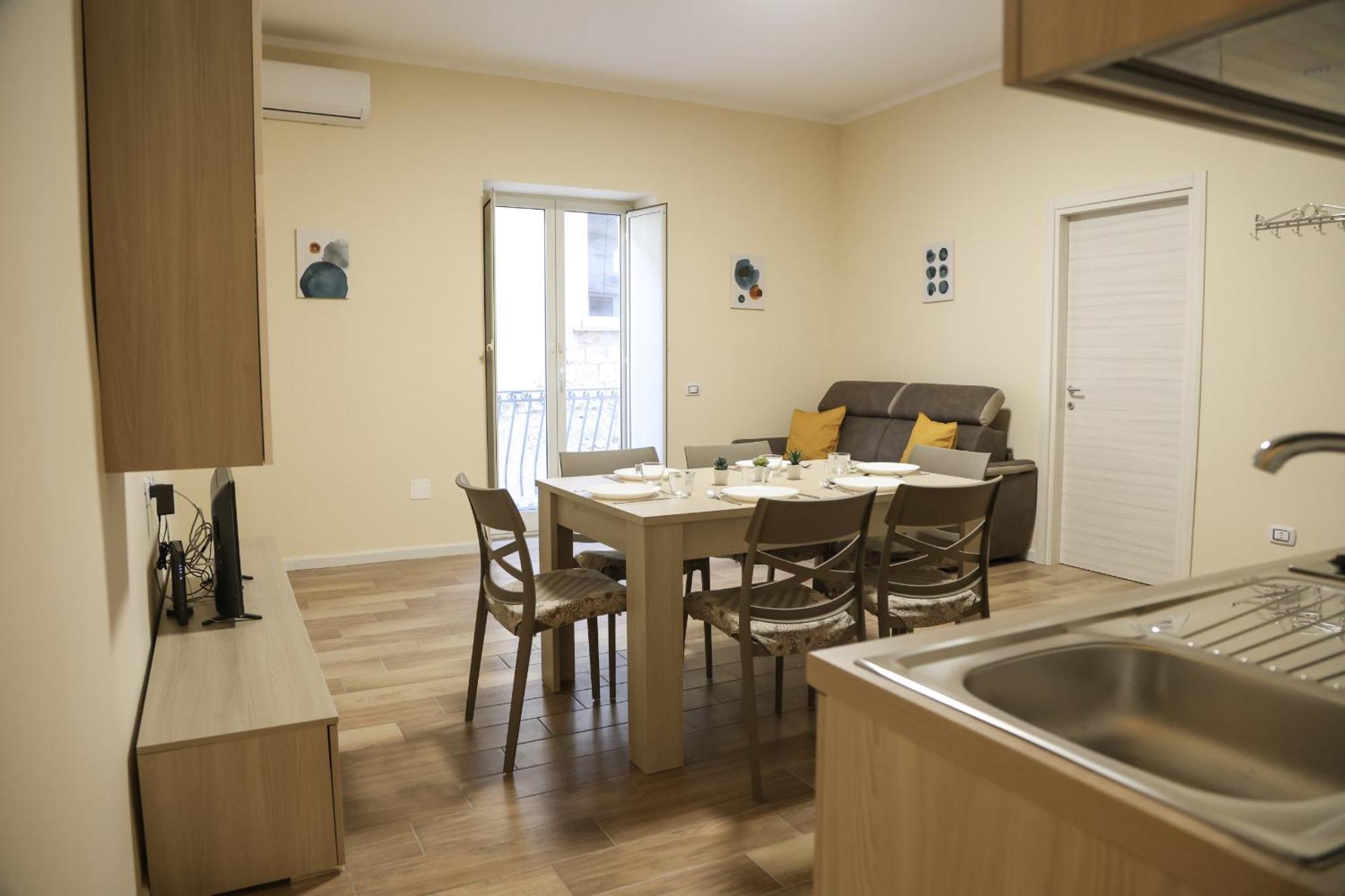 King Ladislao Apartment By Wonderful Italy Наполи Екстериор снимка